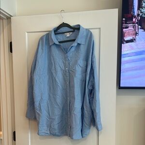 Old Navy Blue Button-Up Blouse